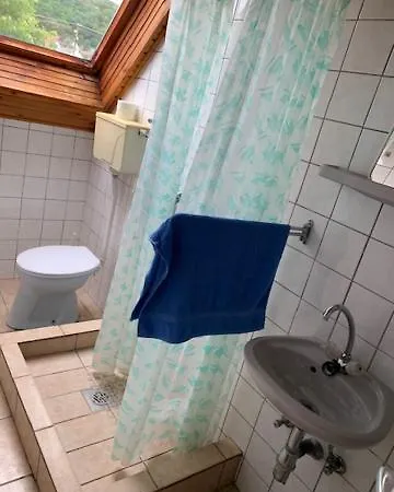 Pista Bacsi Vendeghaza Gæstehus Badacsonytomaj
